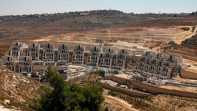 New housing in the Pisgat Ze'ev neighborhood in Jerusalem (Photo: AFP) (צילום: AFP) New housing in the Pisgat Ze'ev neighborhood in Jerusalem (Photo: AFP)