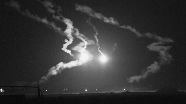 Flares used by the IDF during the incident