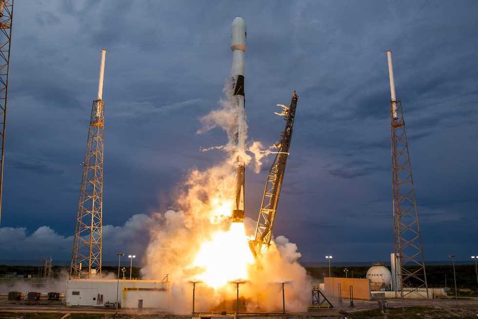 Запуск "Амоса-17". Фото: SpaceX