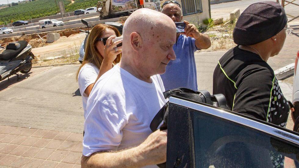 Амирам Хохберг (Фото: Идо Эрез) עמירם הוכברג יוצא לחופשה ראשונה מהכלא