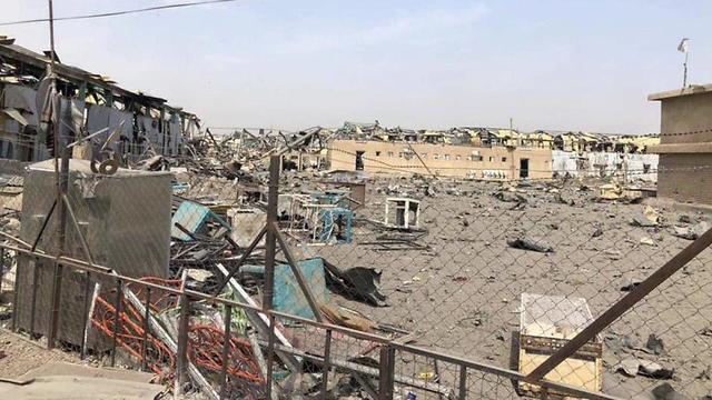 Атакованный в Ираке склад оружия