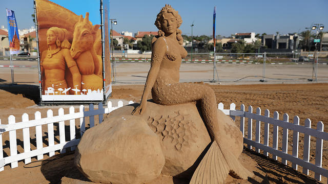 The Little Mermaid (Photo: EPA)nullnull The Little Mermaid (Photo: EPA)