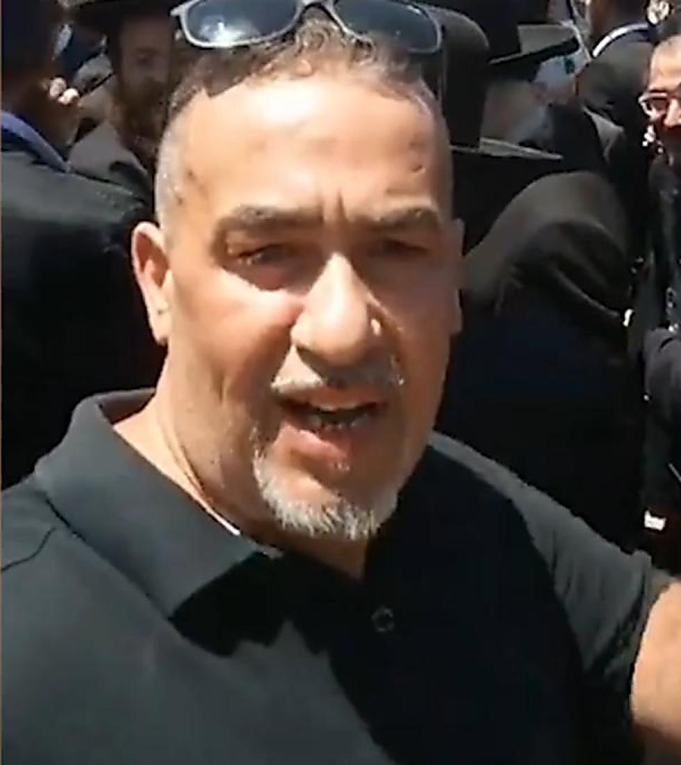 Светский активист Табачник