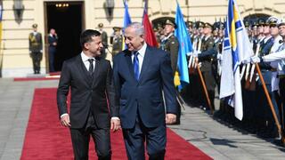 Премьер-министр Израиля Биньямин Нетаниягу и президент Украины Владимир Зеленский в Киеве