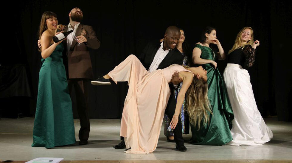 Фрагмент занятий Международного мастер-класс вокального искусства. Фото: Евгений Зябко (Фрагмент занятий Международного мастер-класс вокального искусства. Фото: Евгений Зябко) Фрагмент занятий Международного мастер-класс вокального искусства. Фото: Евгений Зябко