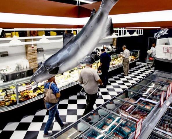 Самый большой выбор рыбы и морепродуктов. Фото: магазин "Родина" (Фото: магазин "Родина") Самый большой выбор рыбы и морепродуктов. Фото: магазин "Родина"