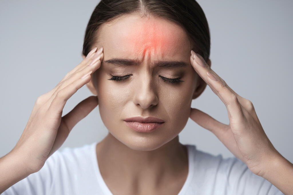 Migraines are ranked as the second-most disabling condition globally (Photo: Shutterstock) מנטה