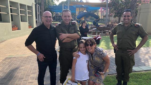 Kids in Gaza border communities return to school 