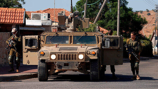IDF forces in Avivim