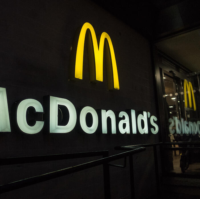 סניף מקדונלד'ס