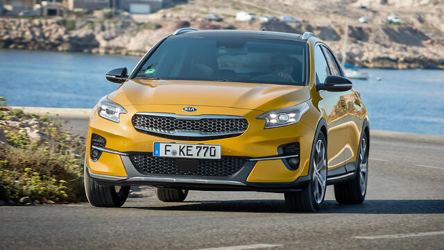 KIA Xceednullnull KIA Xceed