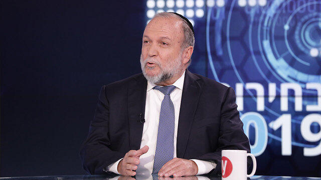 Ицхак Коэн в студии Ynet. Фото: Ярон Бреннер