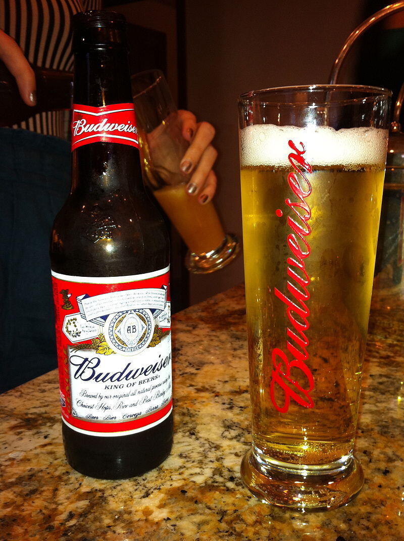 Пиво Budweiser. Фото: пресс-служба