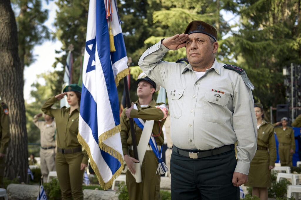 גדי איזנקוט גולני מכון וושינגטון מדים אזרחי חמאס הגנה חיזבאללה איום גרעין ביטחון (צילום: דובר צה"ל) גדי איזנקוט גולני מכון וושינגטון מדים אזרחי חמאס הגנה חיזבאללה איום גרעין ביטחון