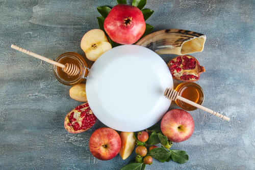 Традиционные продукты Рош ха-Шана. Фото: shutterstock (Традиционные продукты Рош ха-Шана. Фото: shutterstock) Традиционные продукты Рош ха-Шана. Фото: shutterstock