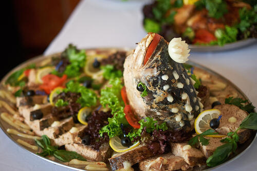 Фаршированая рыба. Фото: shutterstock (Фаршированая рыба. Фото: shutterstock) Фаршированая рыба. Фото: shutterstock