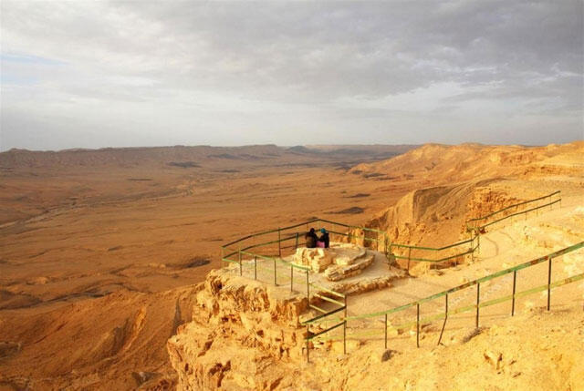 Мицпор Асаф Роз на променаде Мицпе-Рамон. Фото: Яаков Школьник