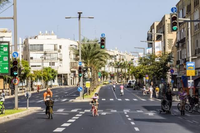 Израильские дороги в Йом-Кипур. Фото: Anton Kudelin, shutterstock