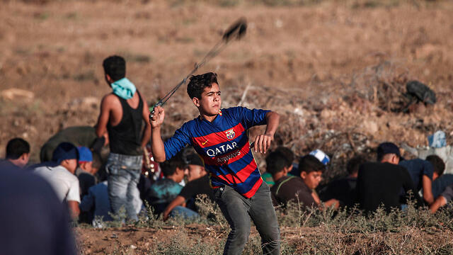 Clashes along the Gaza border with Israel (Photo: AFP) (צילום: AFP) Clashes along the Gaza border with Israel (Photo: AFP)