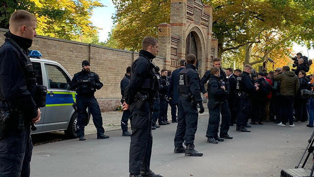 Security at place of anti-Semitic attack in Germany