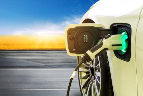 Электромобиль. Фото: shutterstock (Электромобиль. Фото: shutterstock) Электромобиль. Фото: shutterstock