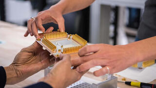 אחד הרכיבים במחשב הקוונטי של גוגל