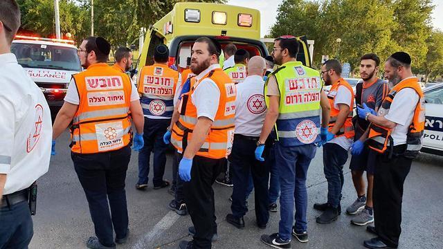 На месте ДТП в Ашдоде. Фото: Служба спасения