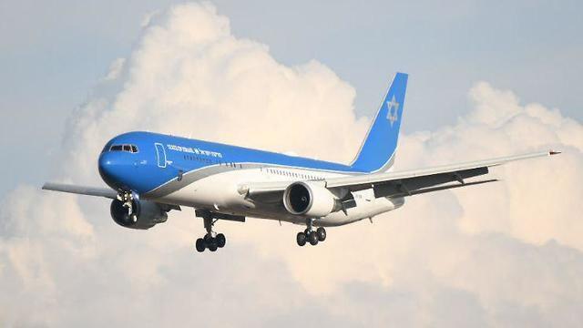 Самолет "Кнаф-Цион" ("Крыло Сиона") 