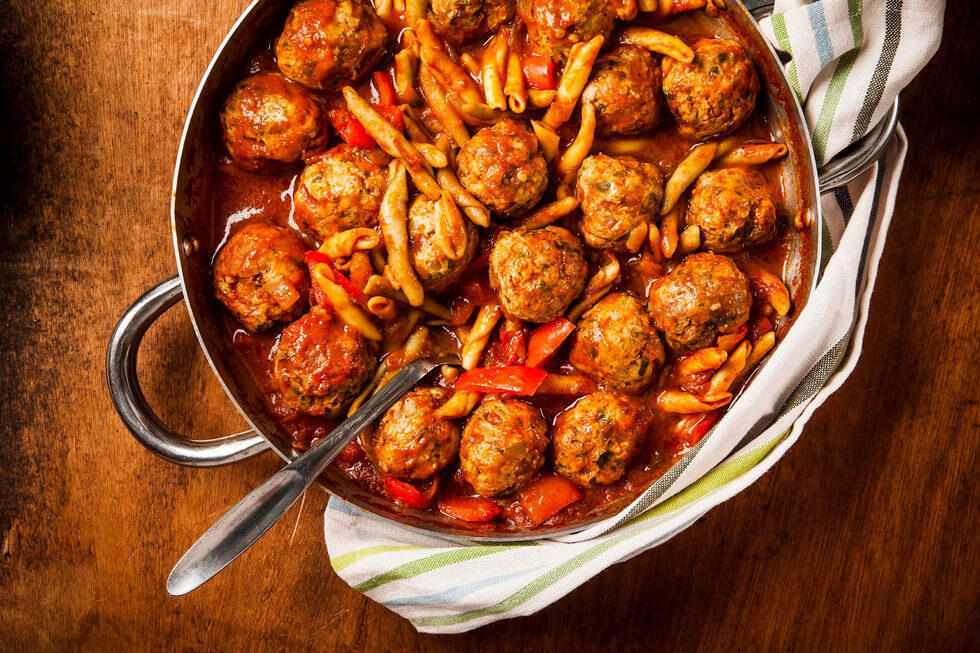 Тефтельки с макаронами. Фото: Афик Габай (Фото: Афик Габай) Тефтельки с макаронами. Фото: Афик Габай