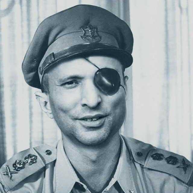 Новый министр обороны Нафтали Беннет в образе легендарного Моше Даяна Новый министр обороны Нафтали Беннет в образе легендарного Моше Даяна