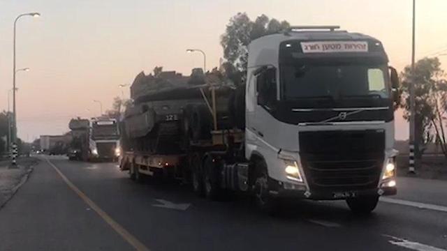 IDF tanks heading to the Gaza border Tuesdaynullnull IDF tanks heading to the Gaza border Tuesday