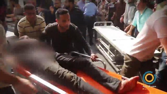 Palestinians wounded by Israeli air strikes arrive at Gaza hospital nullnull Palestinians wounded by Israeli air strikes arrive at Gaza hospital