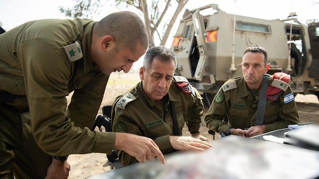 Глава генштаба ЦАХАЛа Авив Кохави в дивизии "Газа". Фото: пресс-служба ЦАХАЛа