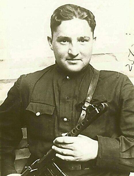 מיכאל אוקונייף ניצול שואה יהדות