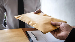 Передача взятки 