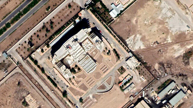 "Стеклянный дом в Дамаске - штаб квартира иранского спецназа в Сирии. Фото: Google Maps