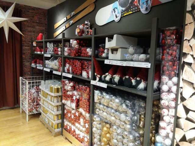 Новогодний отдел в IKEA. Фото: Анастасия Тадсон