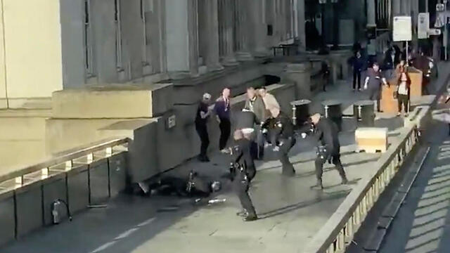 Нейтрализованный террорист. Фото: AP, @HLOBlog (צילום: AP, @HLOBlog) Нейтрализованный террорист. Фото: AP, @HLOBlog