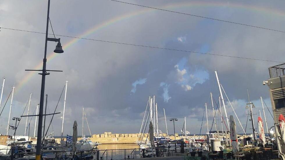 Радуга в Тель-Авиве (Фото: Моти Кимхи) קשת בענן בנמל יפו