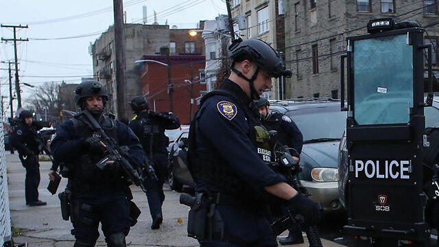 На месте стрельбы в Нью-Джерси. Фото: AFP