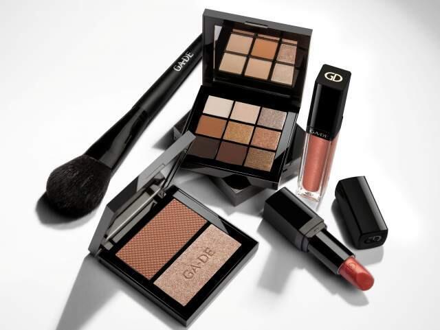 Декоративная косметика GA-DE для создания праздничного и повседневного облика