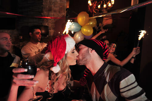 Новый год в Израиле. Фото: ChameleonEye shutterstock (Новый год в Израиле. Фото: ChameleonEye shutterstock) Новый год в Израиле. Фото: ChameleonEye shutterstock