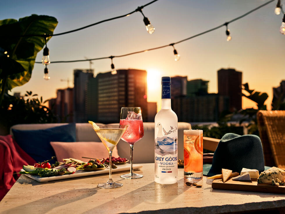 Коктейли на основе водки Grey Goose идеально впишутся в атмосферу праздника Ханука (Фото: пресс-служба) Коктейли на основе водки Grey Goose идеально впишутся в атмосферу праздника Ханука