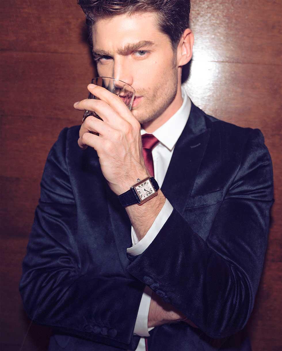 Часы Cartier Tank Solo