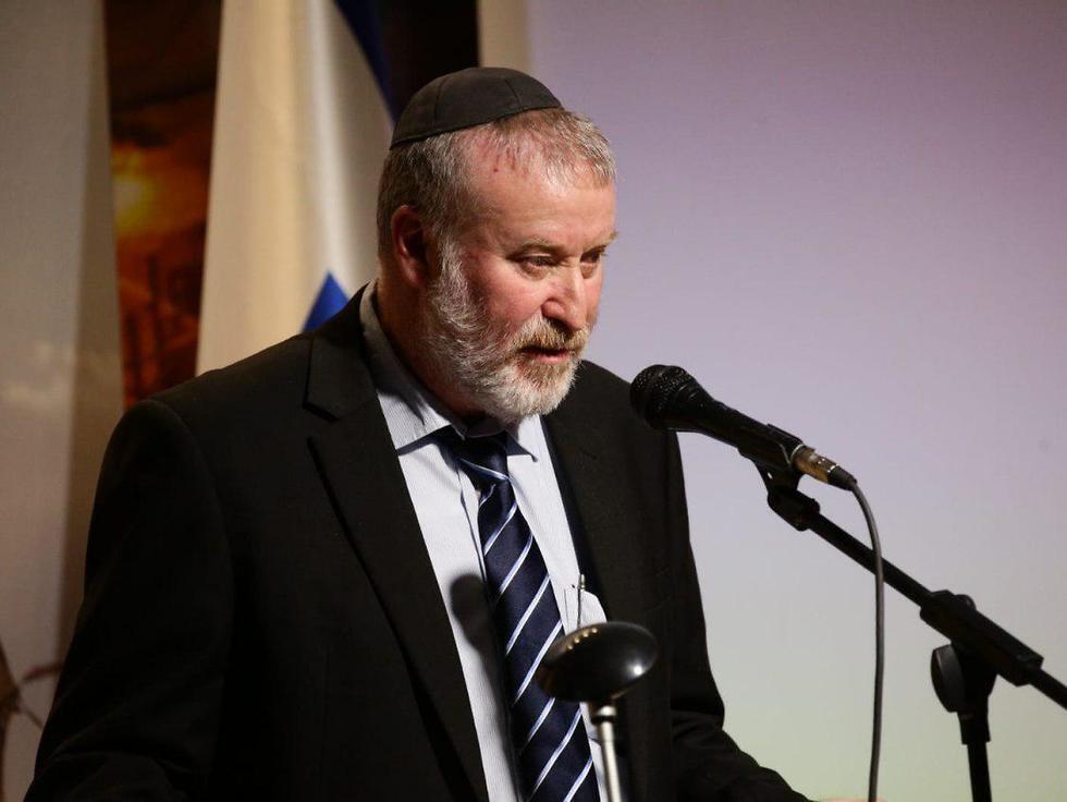 Авихай Мандельблит на церемонии проводов Шая Ницана. Фото: Йонатан Вельцер, TPS (צילום: יהונתן ולצר, TPS) Авихай Мандельблит на церемонии проводов Шая Ницана. Фото: Йонатан Вельцер, TPS