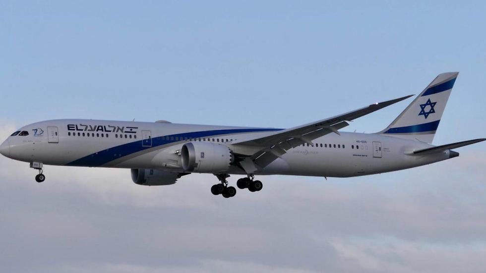 מטוס אל על בואינג 787