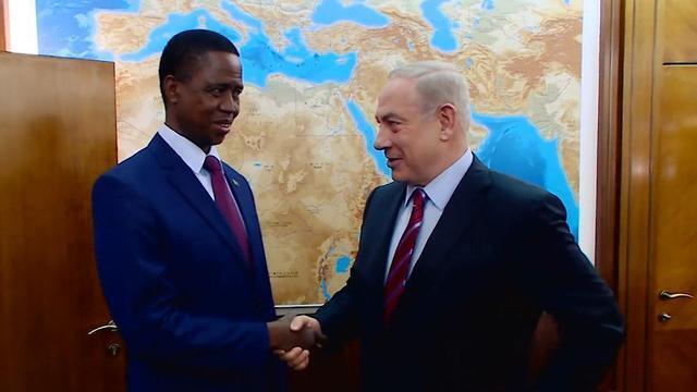 Netanyahu and Zambian President Edgar Lungu during the latter's 2017 visit in Israel