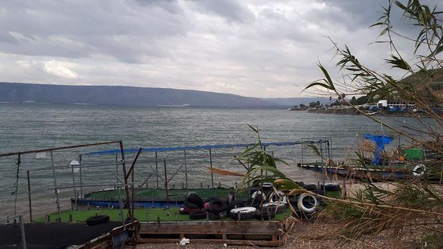 Озеро Кинерет. Фото: Шамир Эльбаз (צילום: שמיר אלבז) Озеро Кинерет. Фото: Шамир Эльбаз