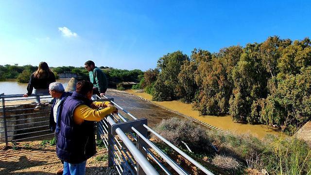 Водохранилище Шикма. Фото Рои Идан (צילום: רועי עידן ) Водохранилище Шикма. Фото Рои Идан