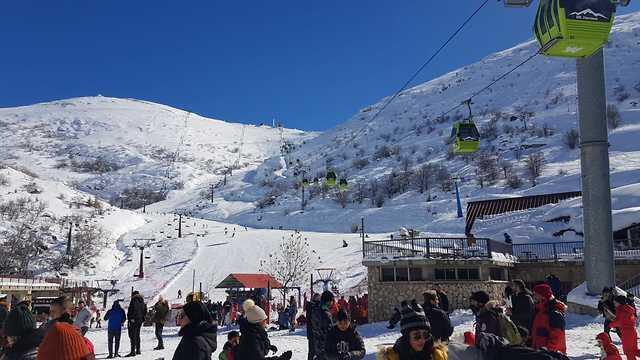 Хермон: Фото: пресс-служба горнолыжного комплекса (צילום: אתר החרמון) Хермон: Фото: пресс-служба горнолыжного комплекса